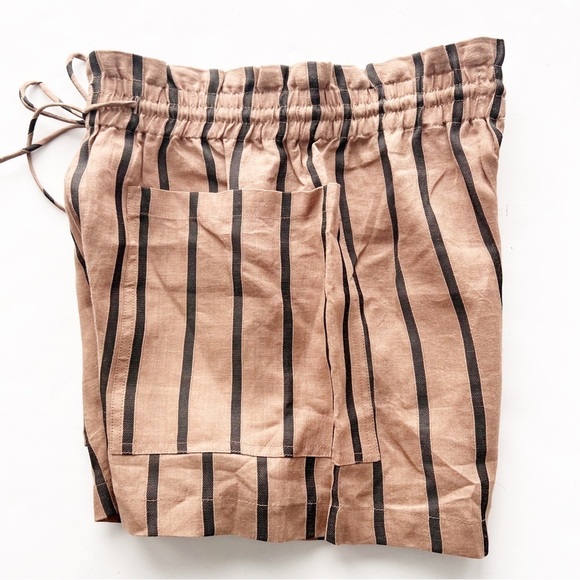 2/25 Mango Ramie-Blend Striped Shorts Striped New high waisted - Picture 4 of 7